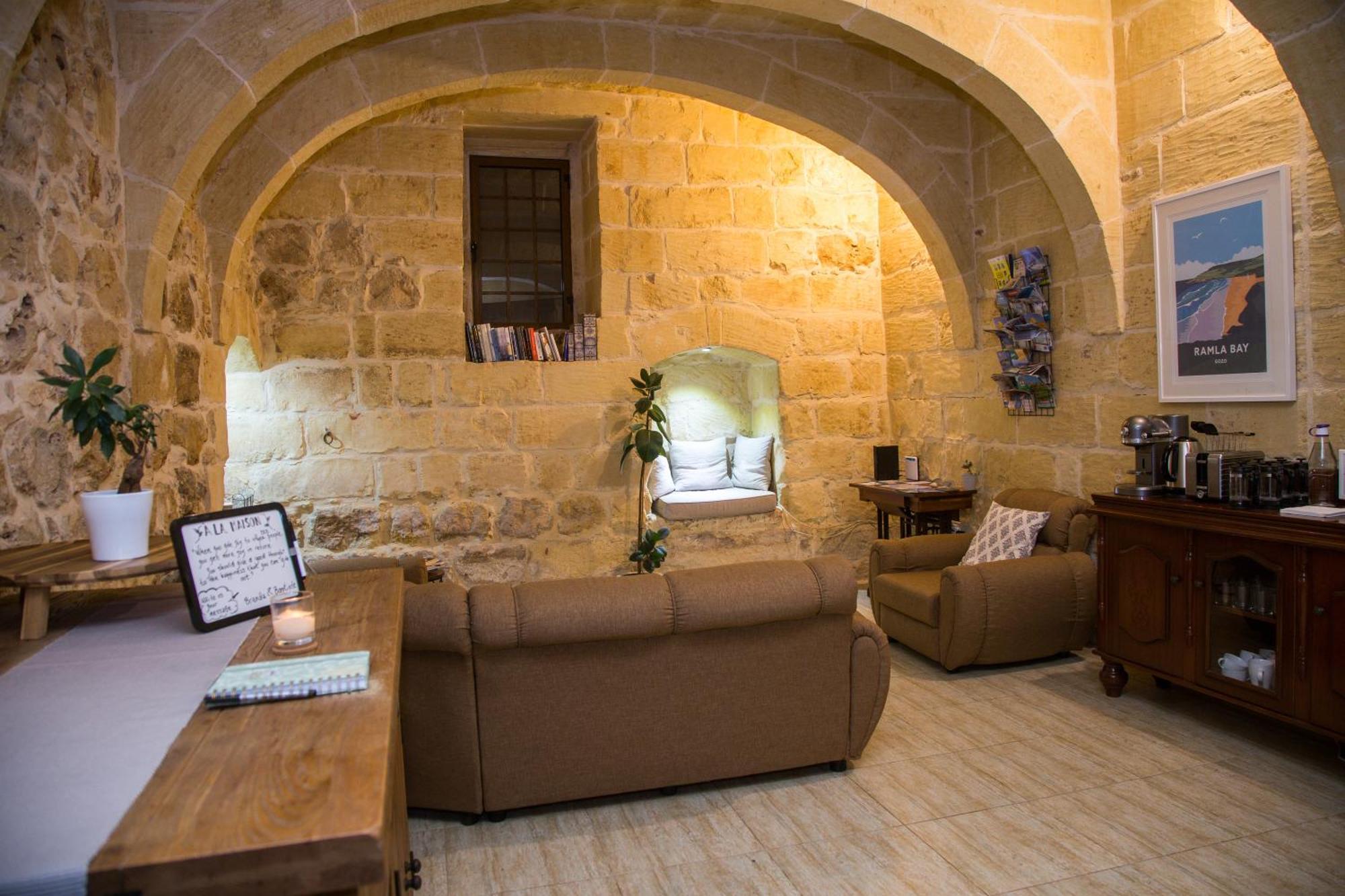 A La Maison B&B Шаара Экстерьер фото