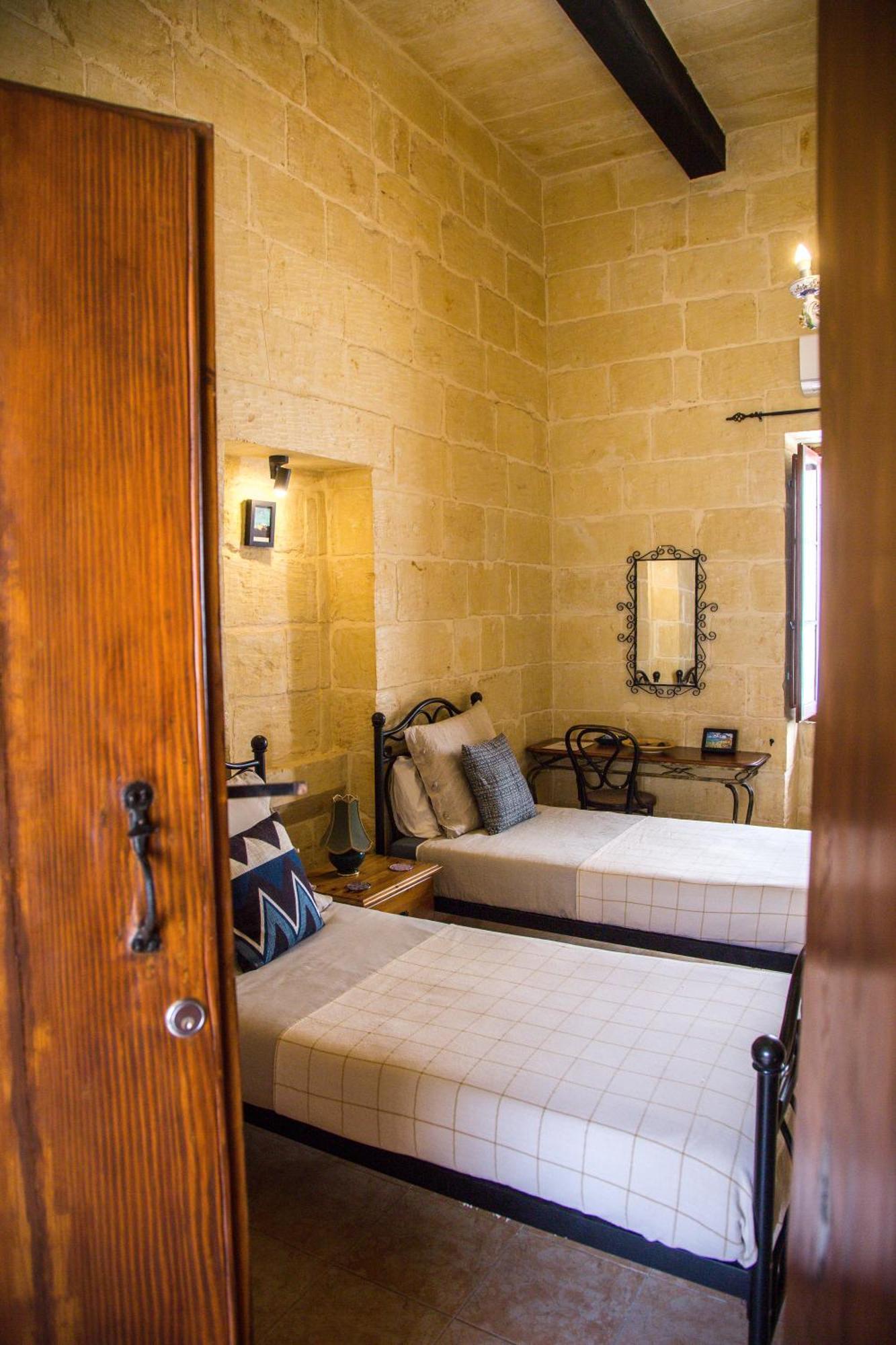 A La Maison B&B Шаара Экстерьер фото